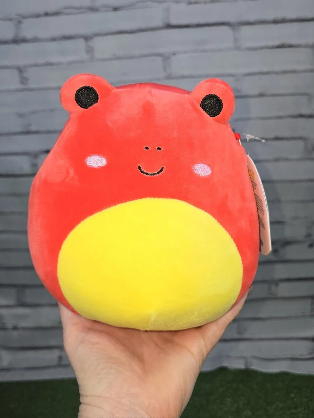 Squishmallow Obu The Red Frog 7.5in Plush